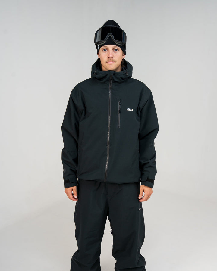 CORE JACKET BLACK