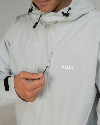 BUSI Core Jacket Light Grey snowboard and ski jacket, chest zip detail