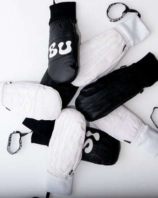 BUSI O.G Gloves White snowboard and ski gloves, wrist strap detail