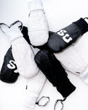 BUSI Skeleton Gloves White snowboard and ski gloves, black and white pair
